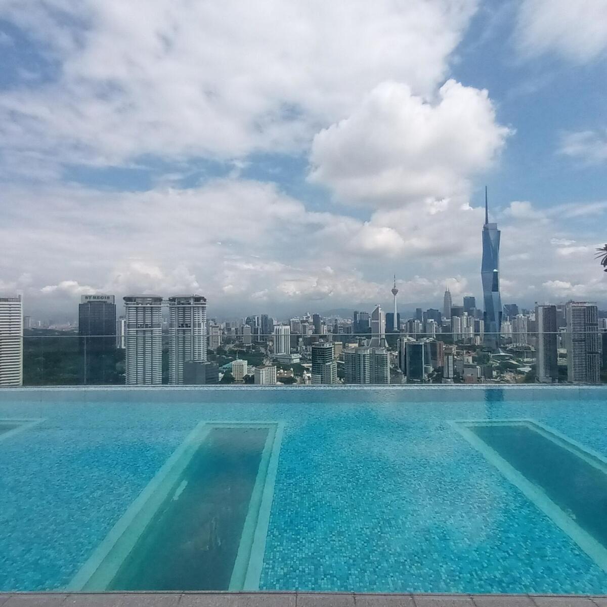 2 Interconnected 4 Pax Sky Pool Gym Sauna Jazzuci Water Purifier Washerdryer Pangsapuri *