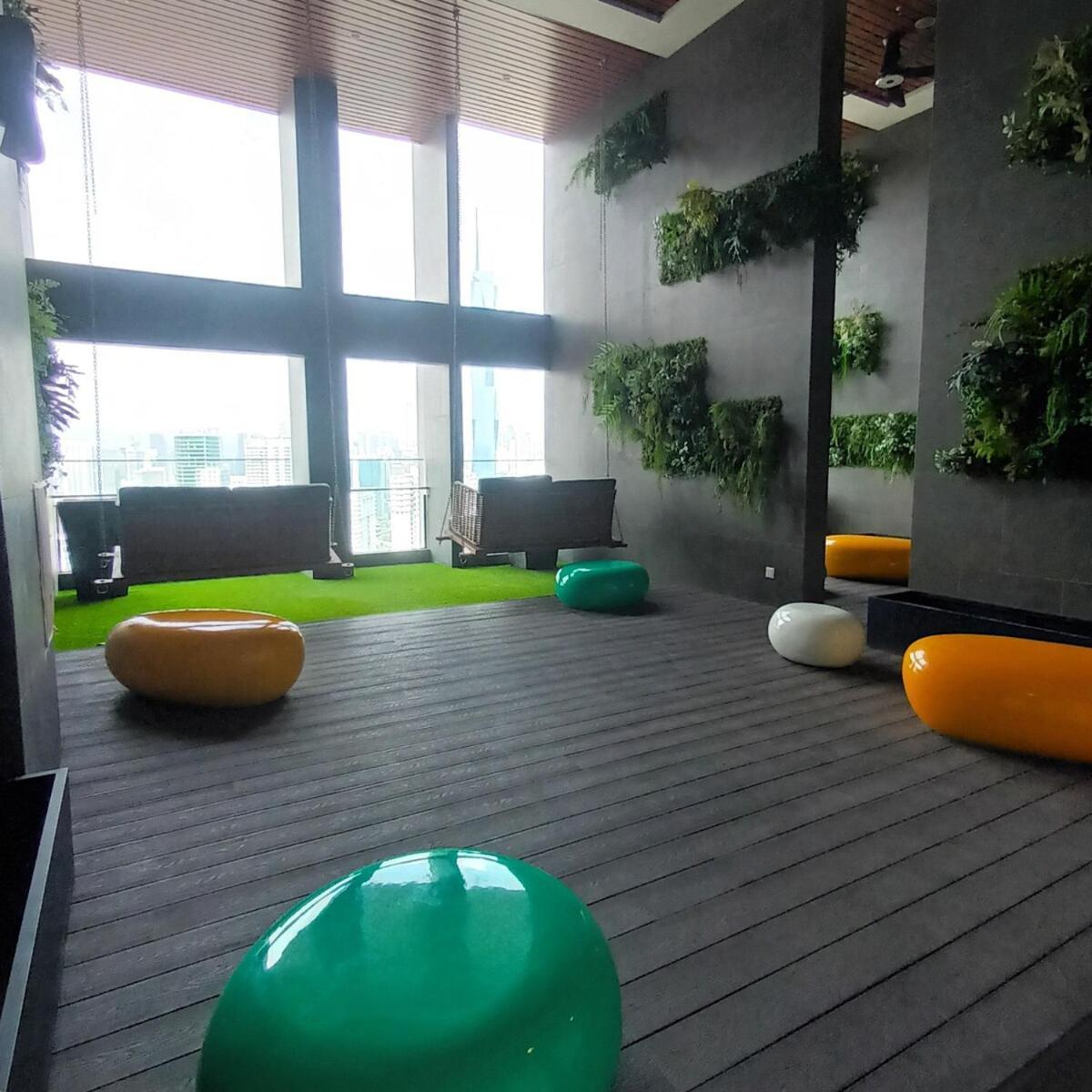 2 Interconnected 4 Pax Sky Pool Gym Sauna Jazzuci Water Purifier Washerdryer Pangsapuri
