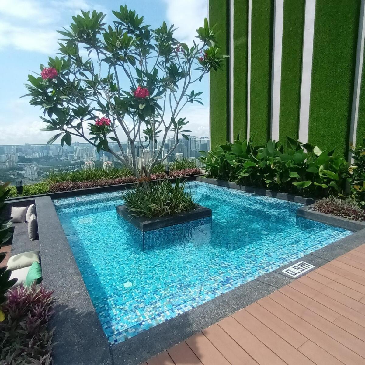 2 Interconnected 4 Pax Sky Pool Gym Sauna Jazzuci Water Purifier Washerdryer Pangsapuri
