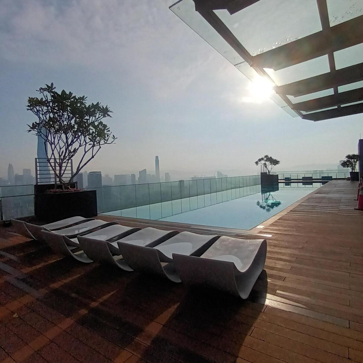 2 Interconnected 4 Pax Sky Pool Gym Sauna Jazzuci Water Purifier Washerdryer Pangsapuri *